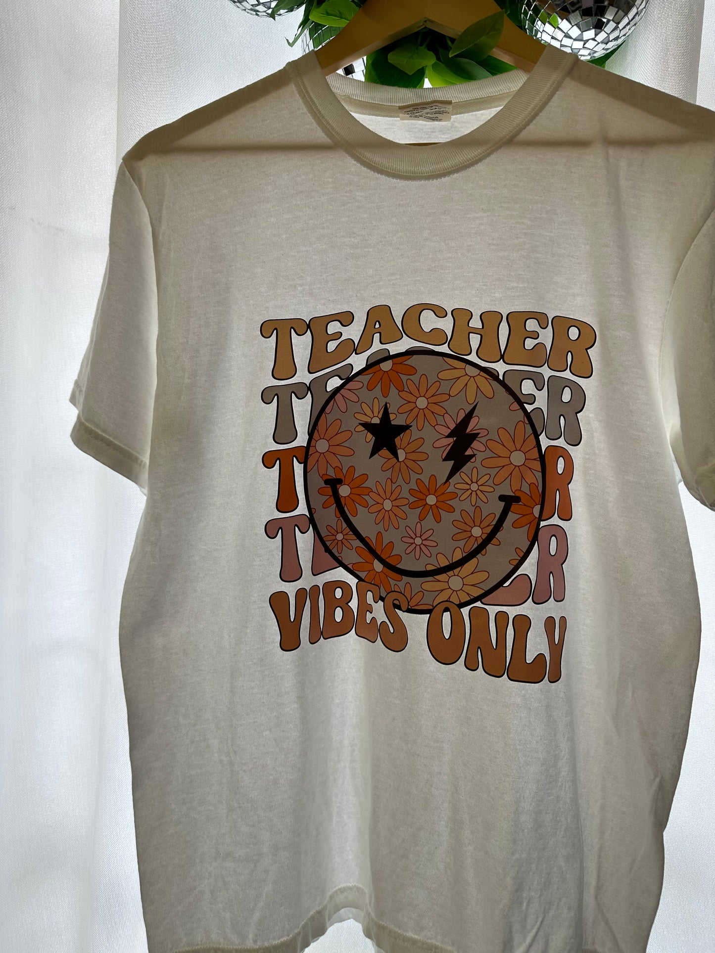 Teacher Vibes Only