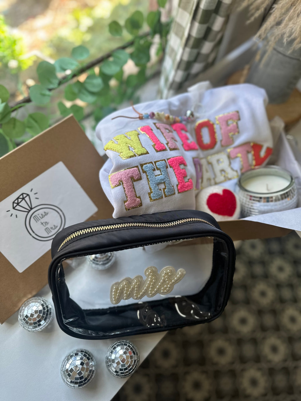 Going to the  Chapel Themed Box ⛪️🩷