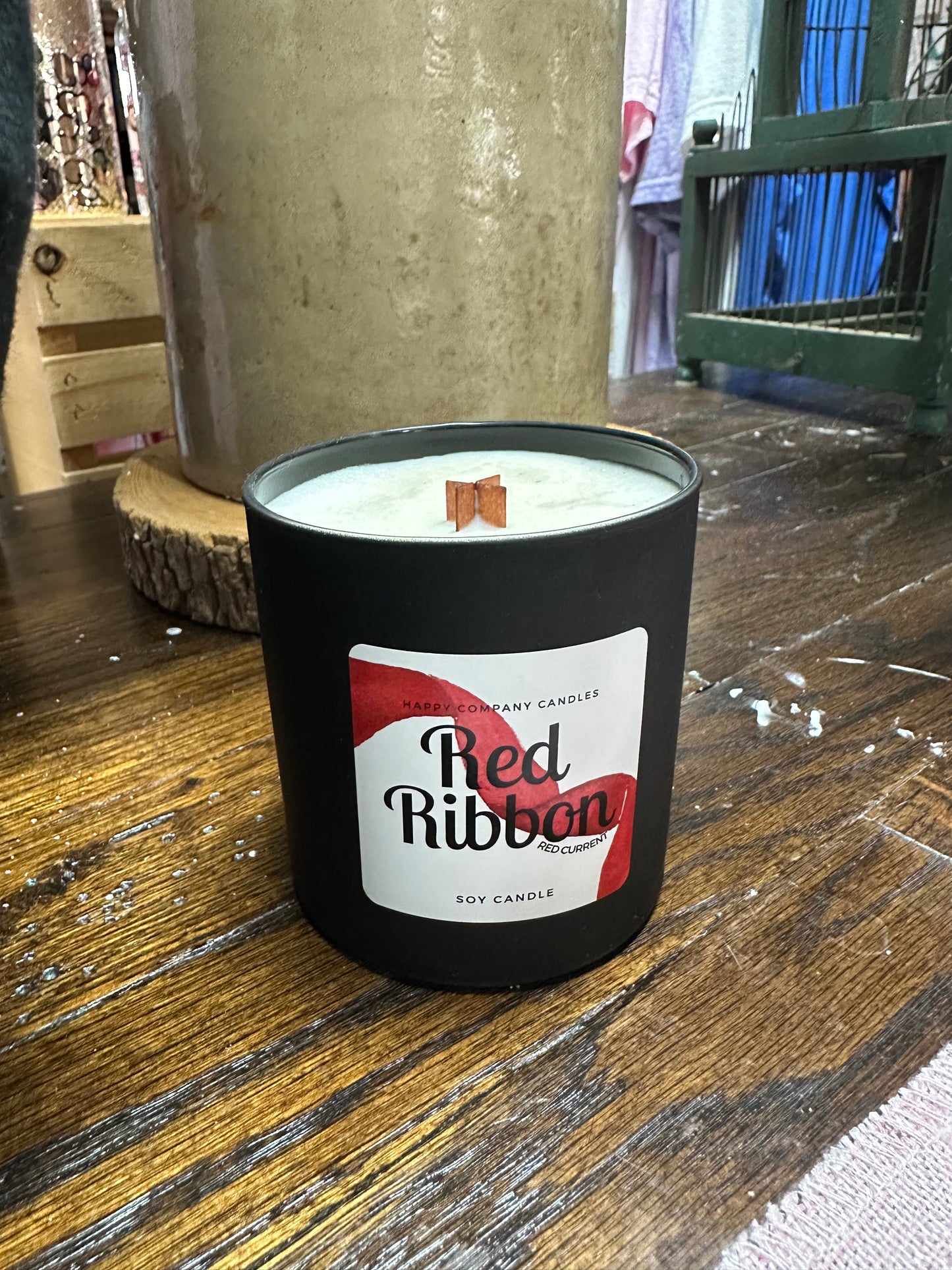 Black Ceramic Jar (11 oz)—Red Ribbon Scent (Notes of Red current)