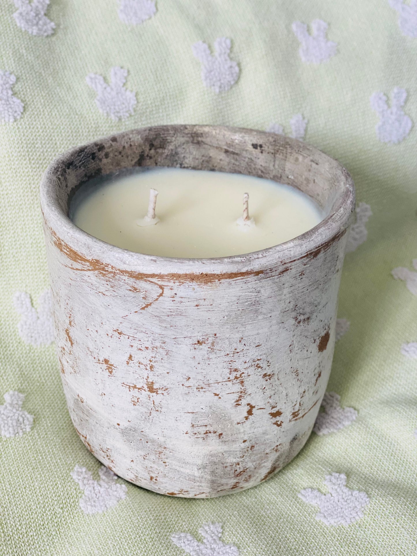 Spring Scents White Rustic Clay Jar